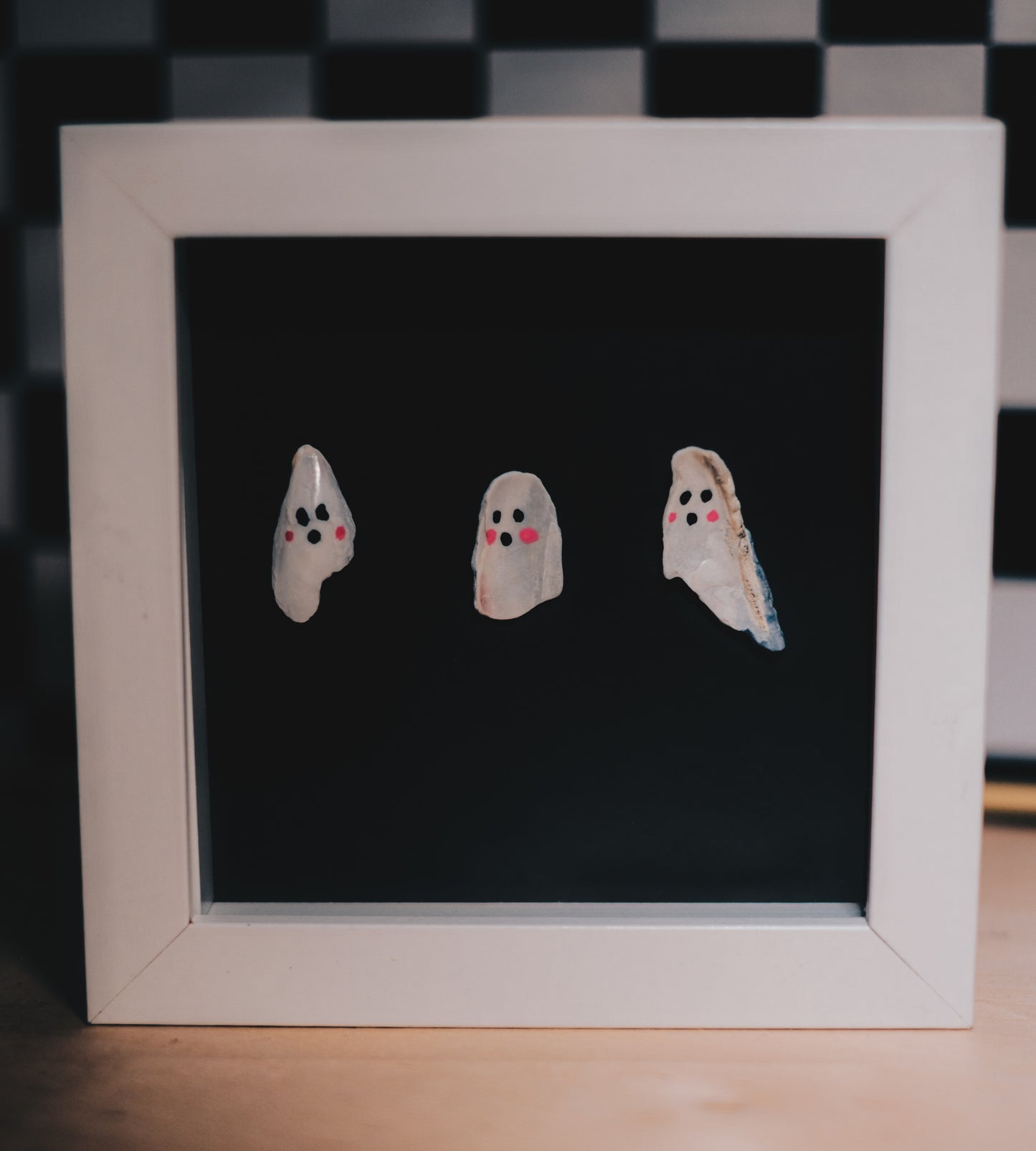 salem ghost trio shadow box 5x5